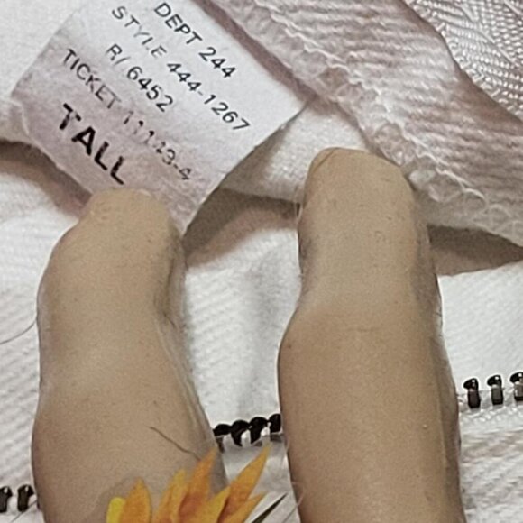 St Johns Bay, Not Worn, White Women's Jeans, Size 12M - Picture 5 of 9